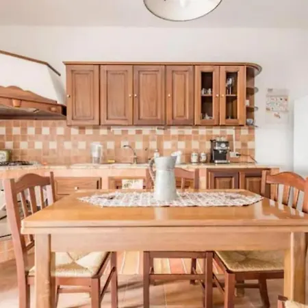 Tavola Tonda Apartamento Palermo